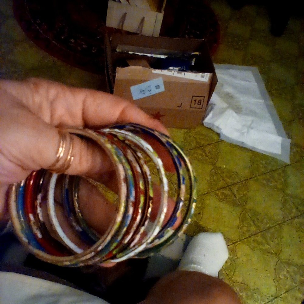 HSN  clossionne  7 piece bracelet set
